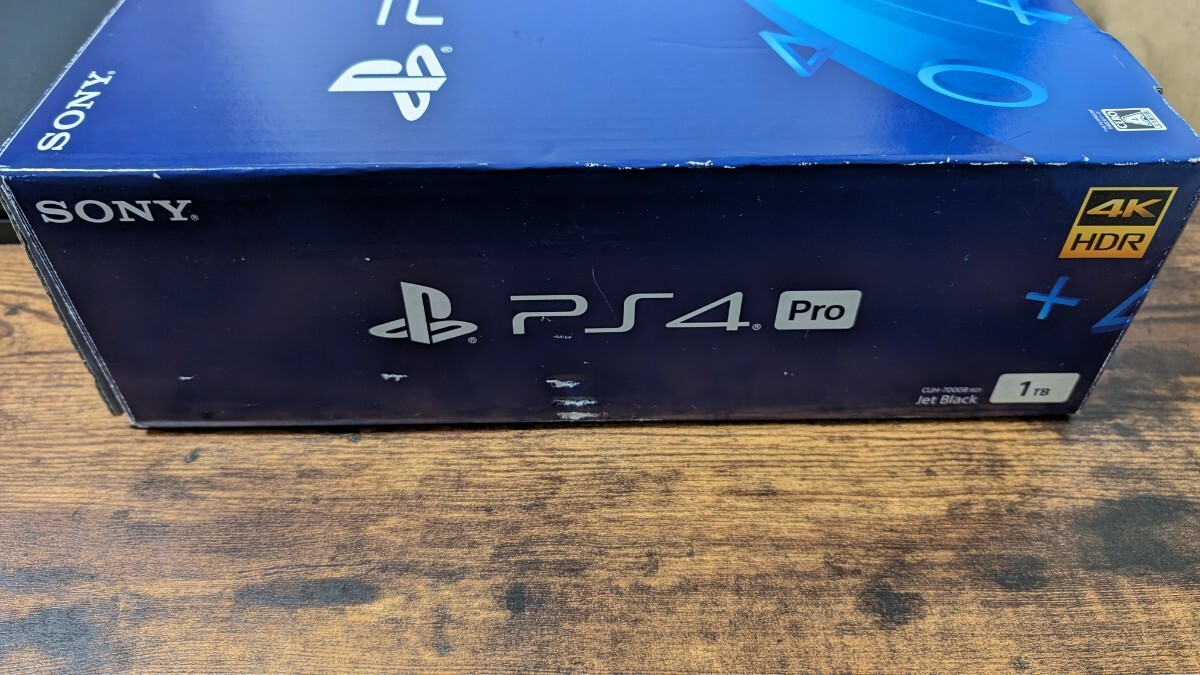 【動作品】PS4 Pro 1TB すぐ遊べるセット CUH-7000BB01 ジェット・ブラック SONY PlayStation 初期化済み プレステの画像10