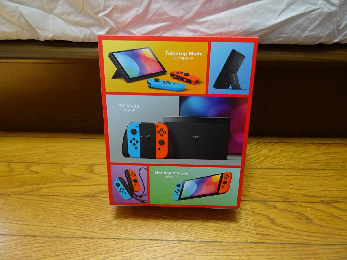 新品送料込　Nintendo switch (有機ELモデル) Joy-Con(L) ネオンブルー/(R) ネオンレッド 有機el 本体 _画像2