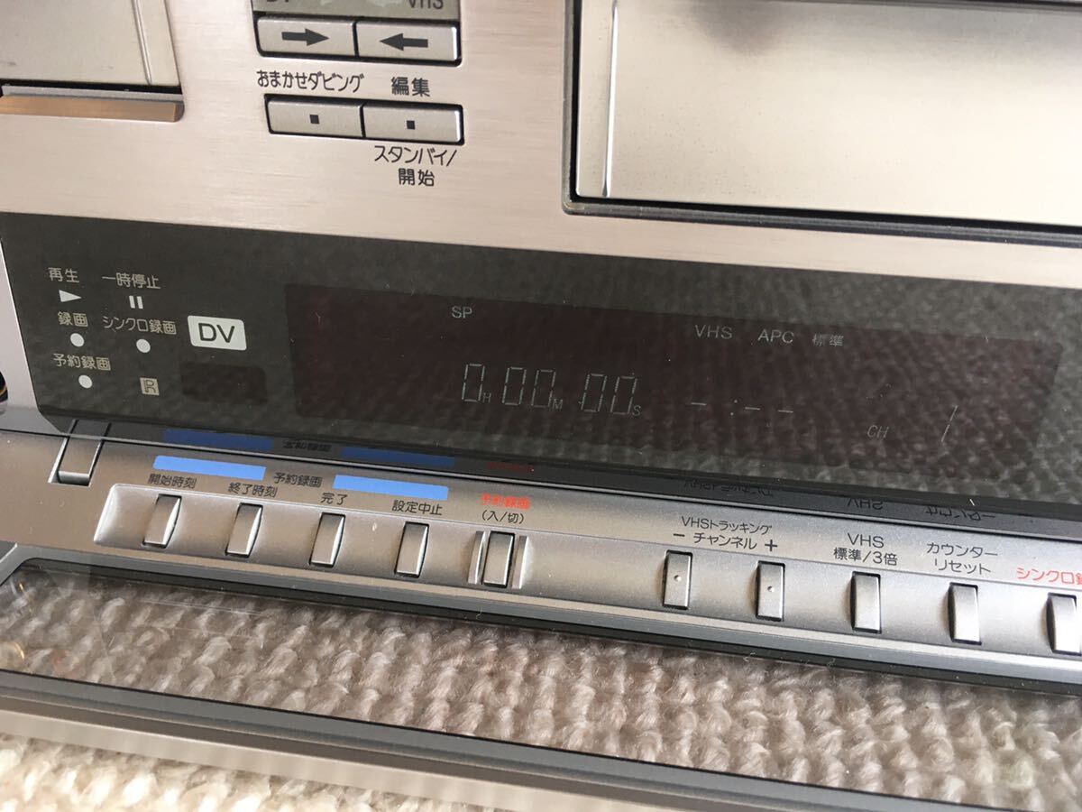 SONY ソニー WV-D700 美品 DVカセット MiniDV ビデオデッキ ビデオカセットレコーダー ジャンク品の画像7