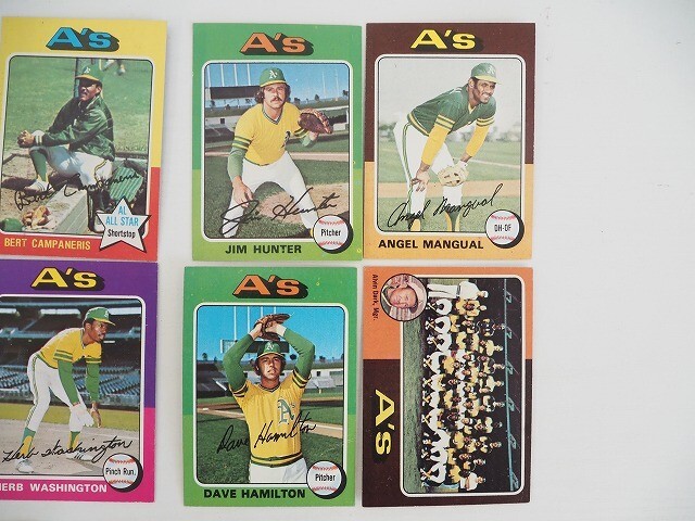 1975 Topps A's 26枚 #300(Reggie Jackson)等 レジージャクソン アスレチックス Oakland Athletics MLB Baseball card 258a_画像4