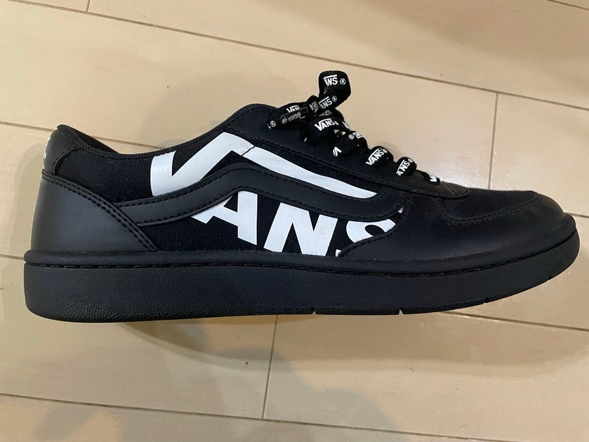 VANS バンズ　 スニーカー ブラック　26cm 