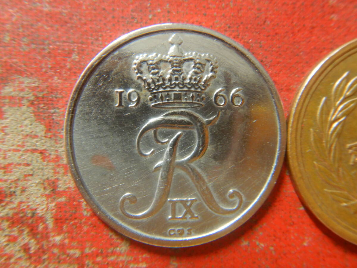 外国・デンマーク／２５オーレ白銅貨（1966年）　240507_画像2