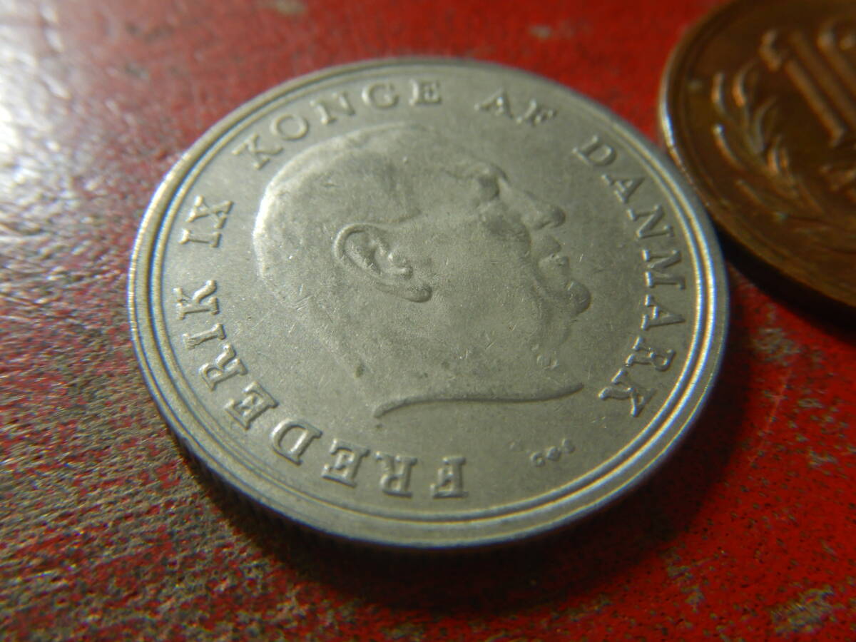 外国・デンマーク／１クローネ白銅貨：フレデリク９世（1967年）　240518_画像3