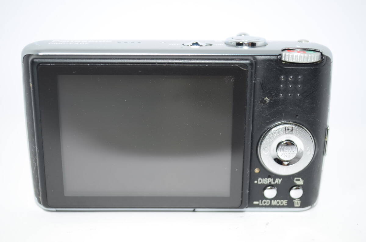 【外観並級】Panasonic パナソニック LUMIX DMC-FX07 コンパクトデジタルカメラ　#s6227_画像3