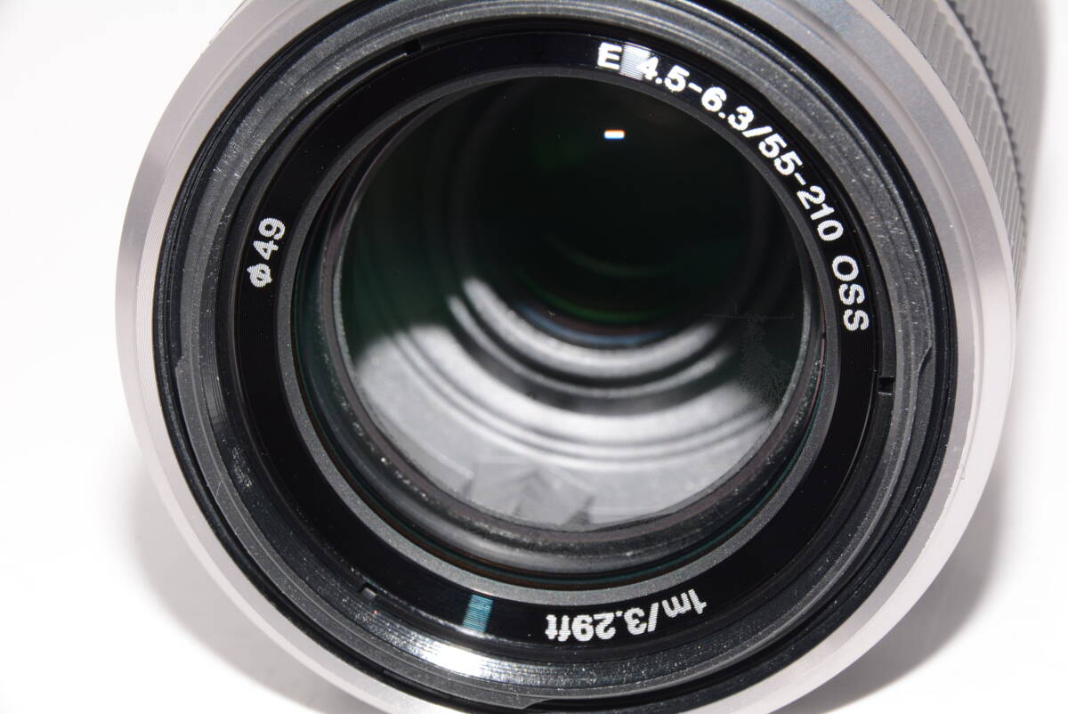 【外観特上級】SONY APS-C E 55-210mm F4.5-6.3 OSS SEL55210 #u1168-2の画像4