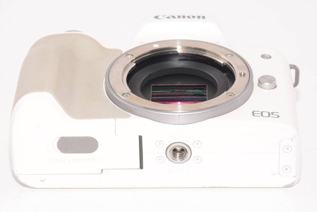 【外観特上級】Canon EOS Kiss M ホワイト  #s7550の画像4