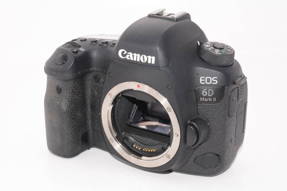 【外観特上級】Canon デジタル一眼レフカメラ EOS 6D Mark II ボディー EOS6DMK2　#a12409_画像1