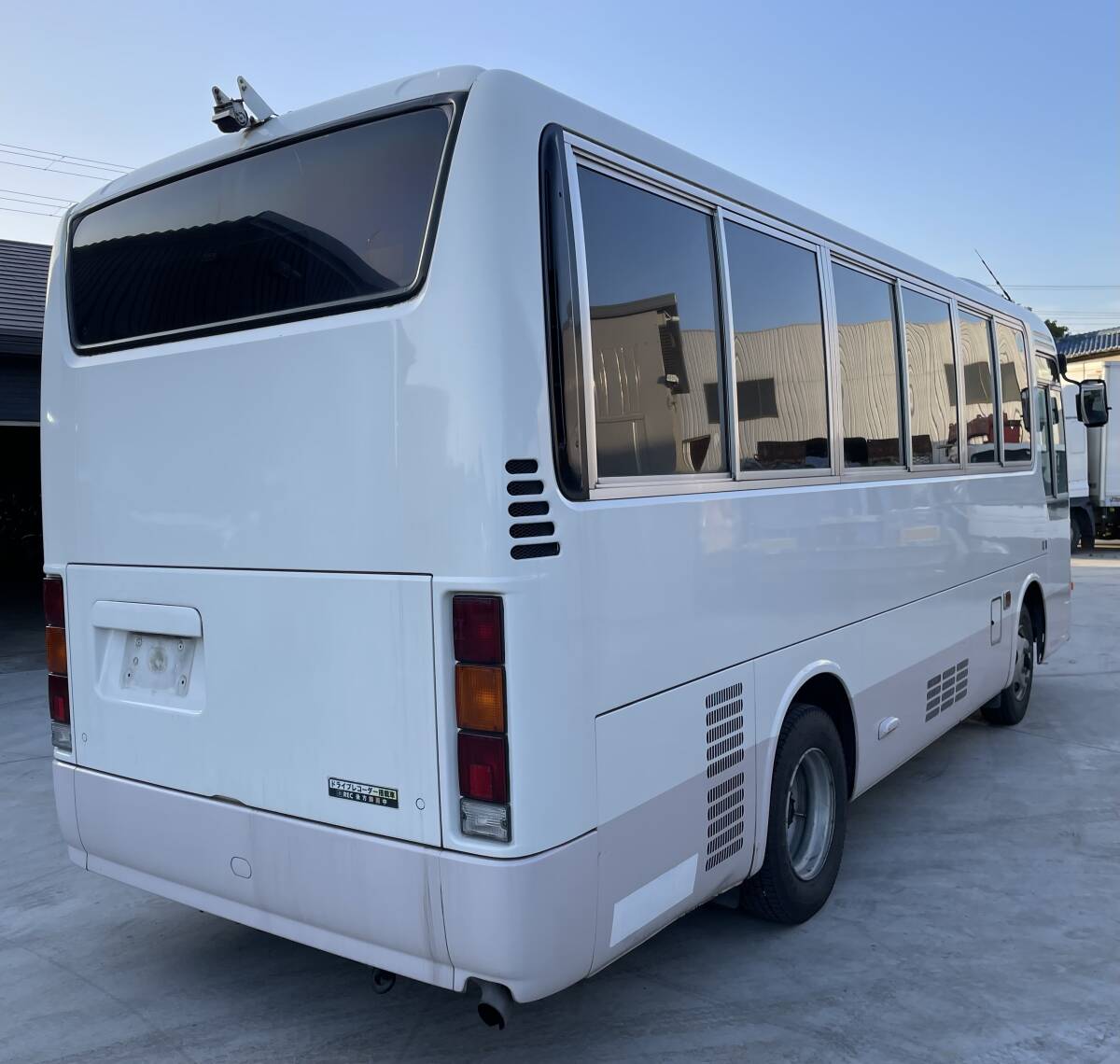  Reise пневматическая подвеска микроавтобус средний 29 посадочных мест Rosa Civilian Coaster спальное место в транспортном средстве van жизнь кемпинг 