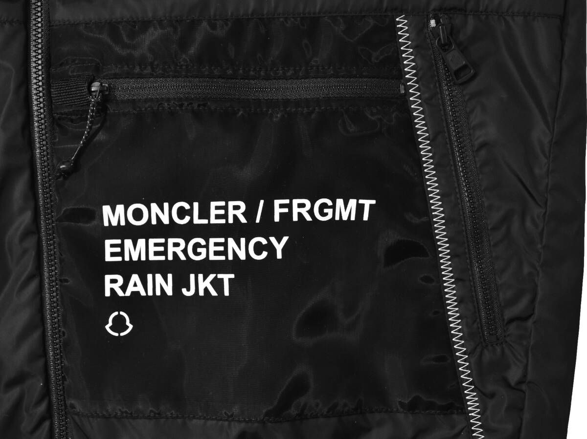 13,2万【Moncler モンクレール x FRGMT フラグメントコラボ 新品】◇持ち運び便利なパッカブル◇ロゴ満載!拘りハイブリッドナイロンパーカ2の画像5