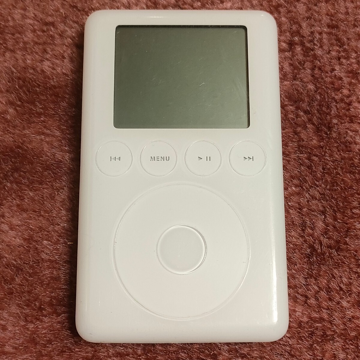 Apple iPod 第3世代 20GB /M9244J/A [ジャンク]音出しOK /画面表示に少し難あり /AC 付属 /Dockケーブル付属 /iPod classicの画像2