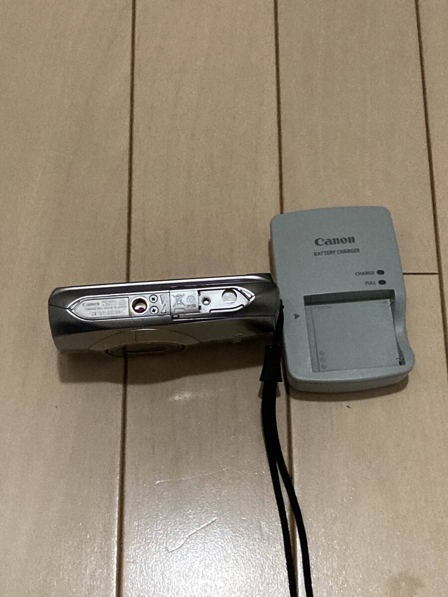 ＩＸＹ 32Ｓ キャノン 中古 動きます 充電器と中古の電池付きの画像4