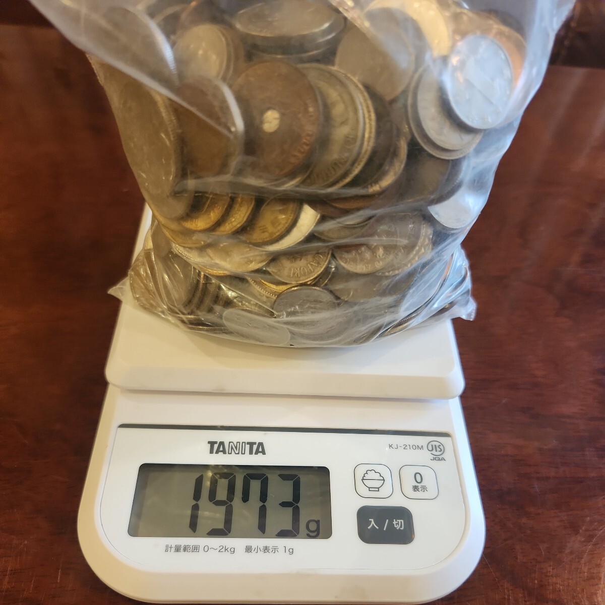 外国銭 硬貨 外貨 古銭 コイン 企業城下町での整理品 大量 まとめて 重量1973g_画像8