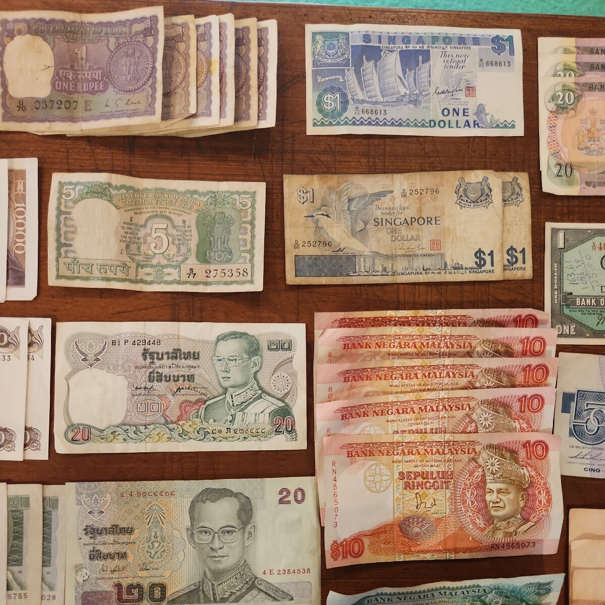 外国紙幣 海外紙幣 旧紙幣 アンティーク 外貨 大量 たくさん まとめて _画像4