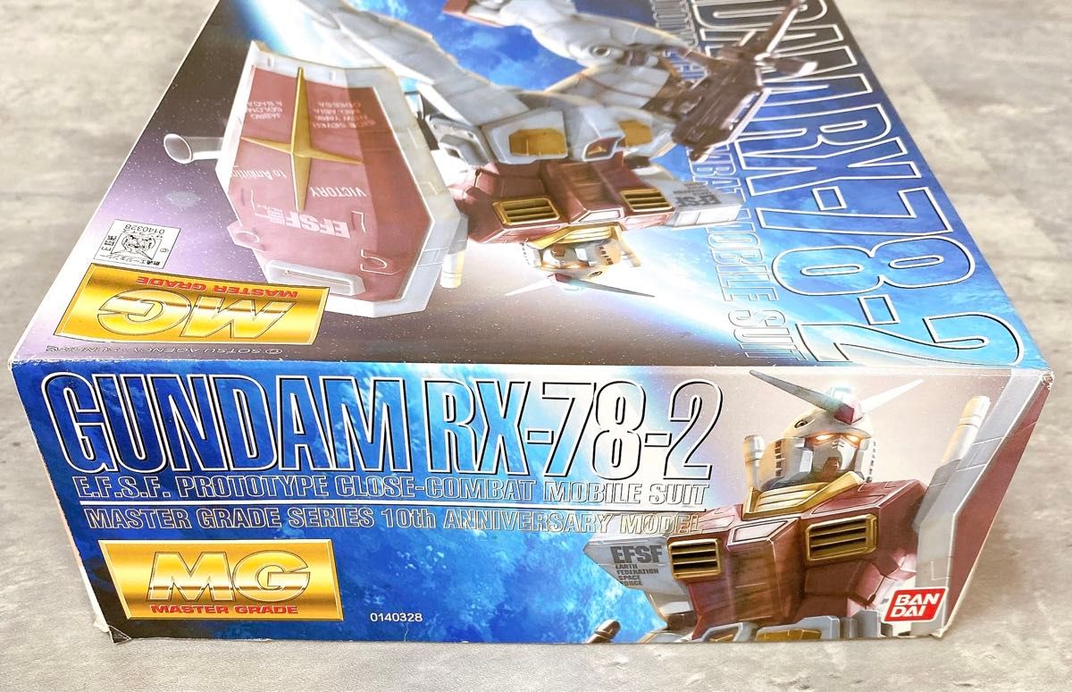 Z245 GUNDAM RX-78-2 1年戦争戦勝記念仕様 マスターグレード発売 Z245 GUNDAM RX-78-2 1年戦争戦勝記念仕様 マスターグレード発売