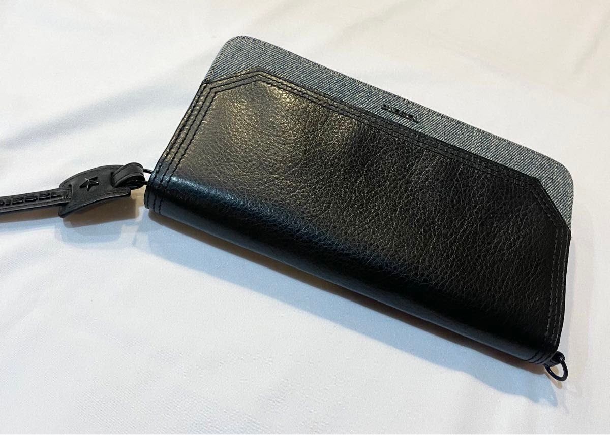 DIESEL ディゼール デニム×レザー ショルダー付き長財布バッグ DIESEL ディゼール デニム×レザー ショルダー付き長財布バッグ