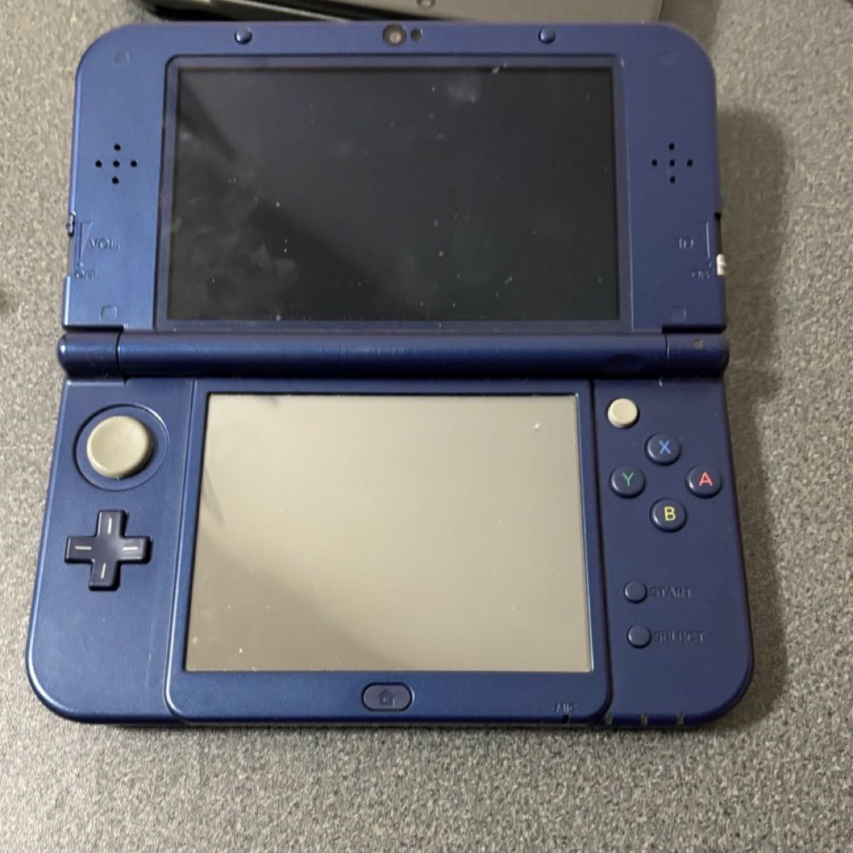 Newニンテンドー3DSLL