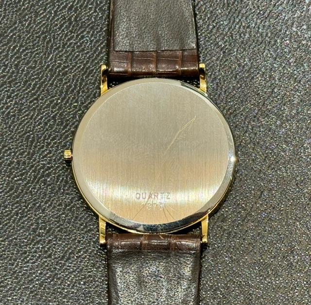 【10524】稼動品 OMEGA De Ville オメガ デビル クォーツ 箱付き アンティーク メンズ腕時計 ブランド腕時計 自宅保管品_画像4