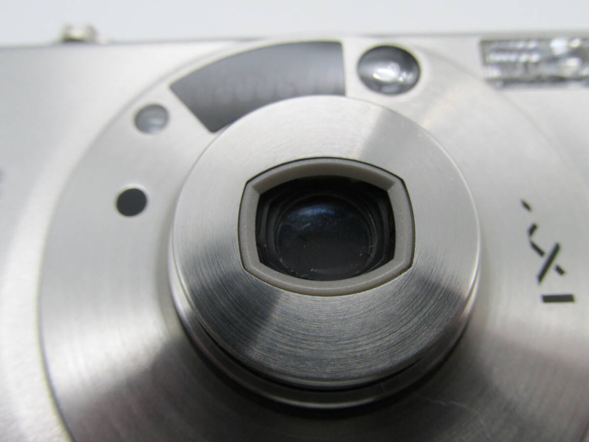 キャノン IXY ＆IXY320　フィルムカメラ Canon カメラ 　通電・動作確認済み（シャッター・ストロボ・ズーム）現状品　２台セット_画像8