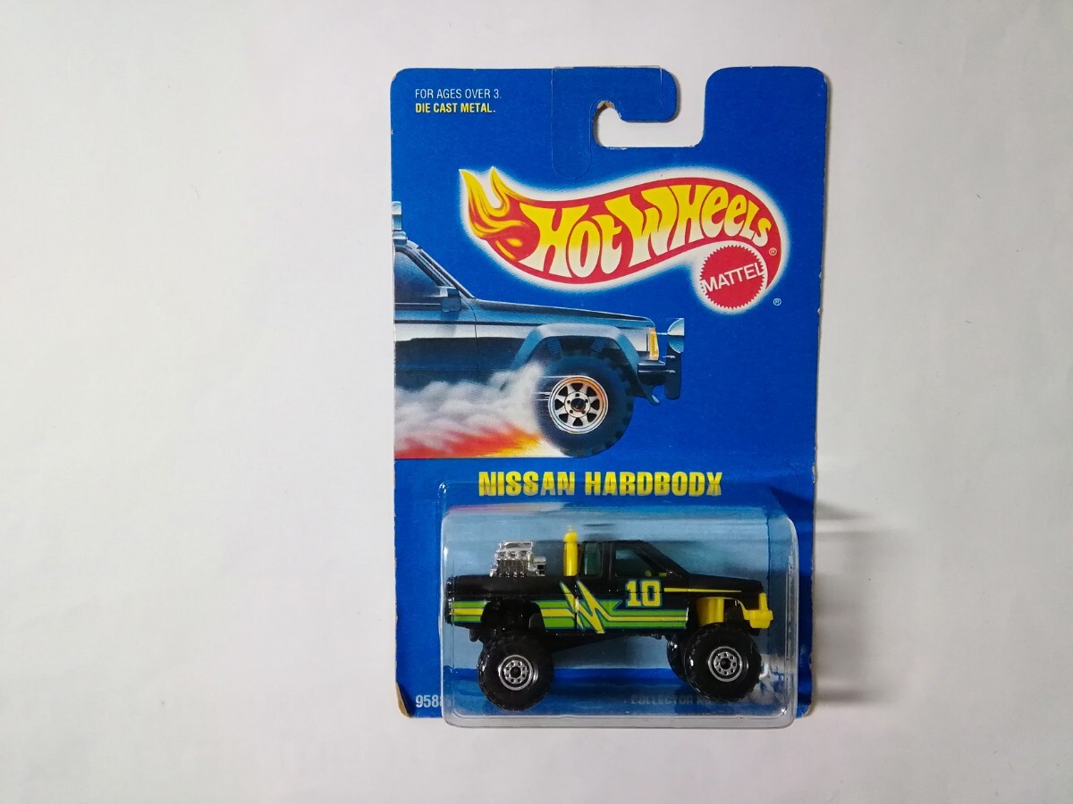 【ホットウィール】　 日産 ハードボディ　 　Hot Wheels NISSAN HARDBODY D21　ダットサン トラック　ピックアップ　ハイリフト　モントラ_画像1