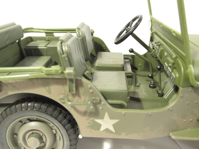 〓1/18 auto world WWII 1941 Willys MB Jeep オリーブ ウェザリング ジープ Army ミニカー アメ車 置物 ξ_画像9