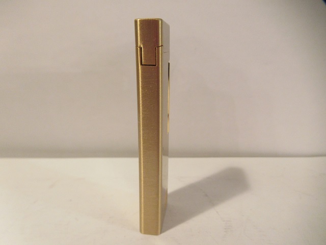 =GIVENCHY 9000 gas lighter roller type Givenchy Gold smoking .ξ