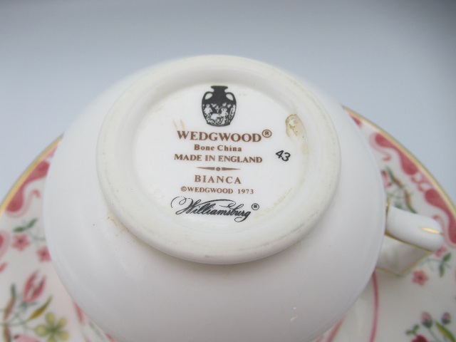 〓WEDGWOOD ウェッジウッド ビアンカ ティーカップ＆ソーサー 2客 C&S コーヒーカップ 洋食器 ξ_画像9