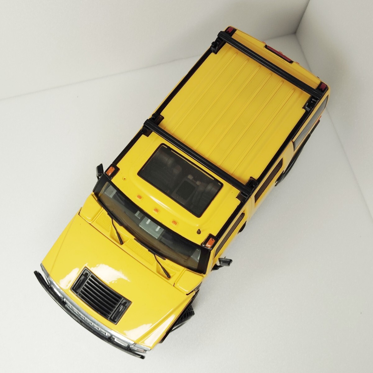 1/18 GM ハマー H2 HUMMER SUV クロスカントリー 洋画で多数出演 イエロー 黄色 4WD アメ車 フルサイズ V8 1円〜 マイスト 050707の画像3