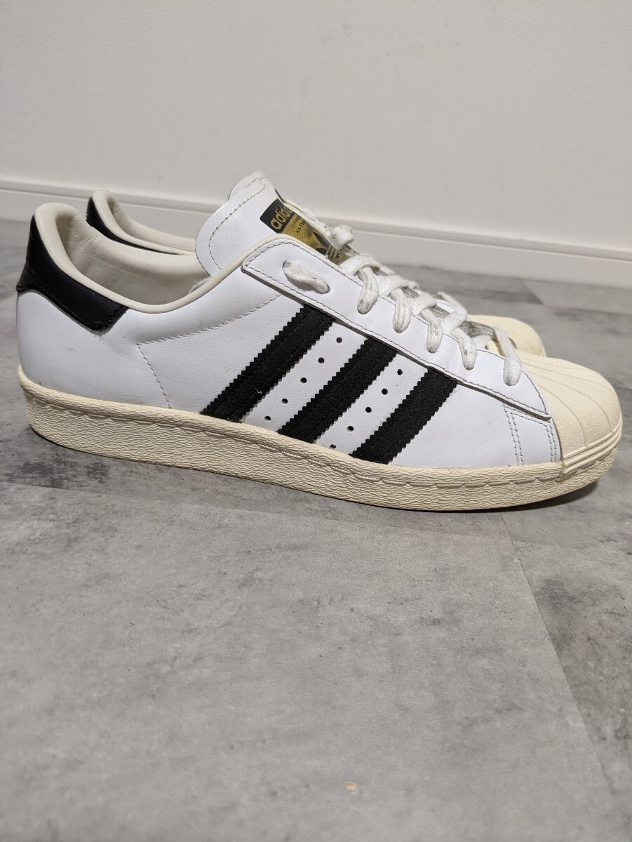 美品　アディダス　スーパースター 80s 26.5cm 白×黒 G61070 金ベロ 天然皮革 adidas superstar SS 80s 本革 ホワイト×ブラック OSAGARI_画像1