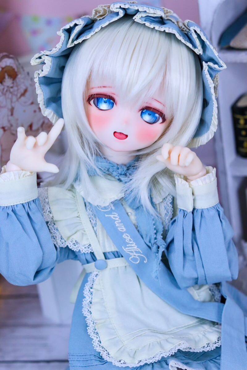 ＊night cherry＊ DDH-10 カスタムヘッド セミホワイト肌 レジンアイ2種 ソフビ盛り ★難あり 開口 DD MDDの画像4