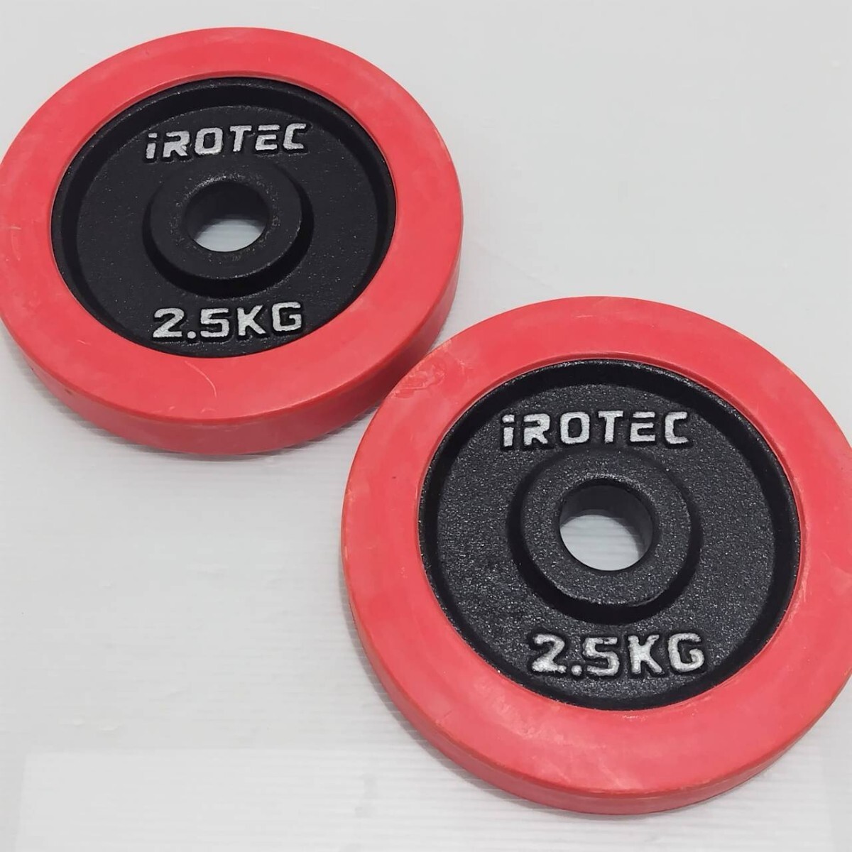 D(0417i4) iROTEC アイロテック ラバーダンベルプレート 2.5㎏×2 合計5kg 2個セット プレート 筋トレ トレーニング_画像1