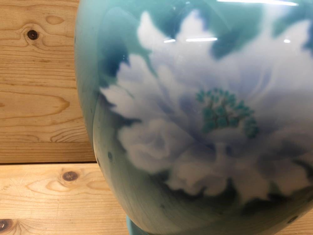 ◇新品◇深川製磁/淡グリーン花模様/花瓶/1点◇未使用/当店展示品/定価から値下げ◇ 日本代购,买对网 ◇新品◇深川製磁/淡グリーン花模様/花瓶/1点◇未使用/当店展示品/定価から値下げ◇ 日本代购,买对网