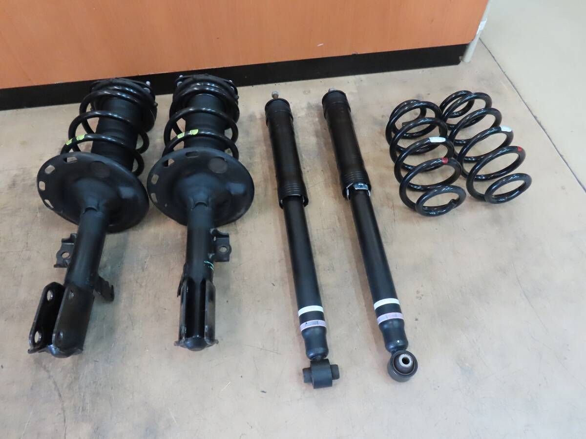 ** Toyota 80 series Voxy FF original suspension kit complete set used shock absorber springs VOXY Noah **