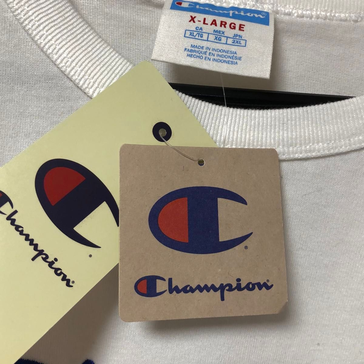 新品！champion チャンピオン　刺繍ロゴ 半袖 Tシャツ ホワイト 白　クルーネック