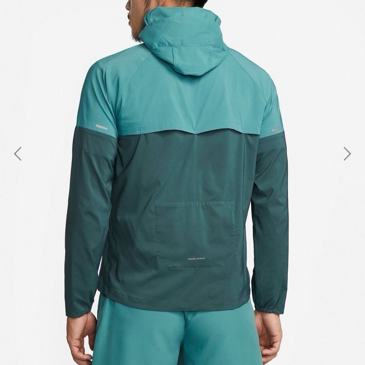 新品未使用 NIKE WINDRUNNER ランニングジャケット CZ9071-379 新品未使用 NIKE WINDRUNNER ランニングジャケット CZ9071-379