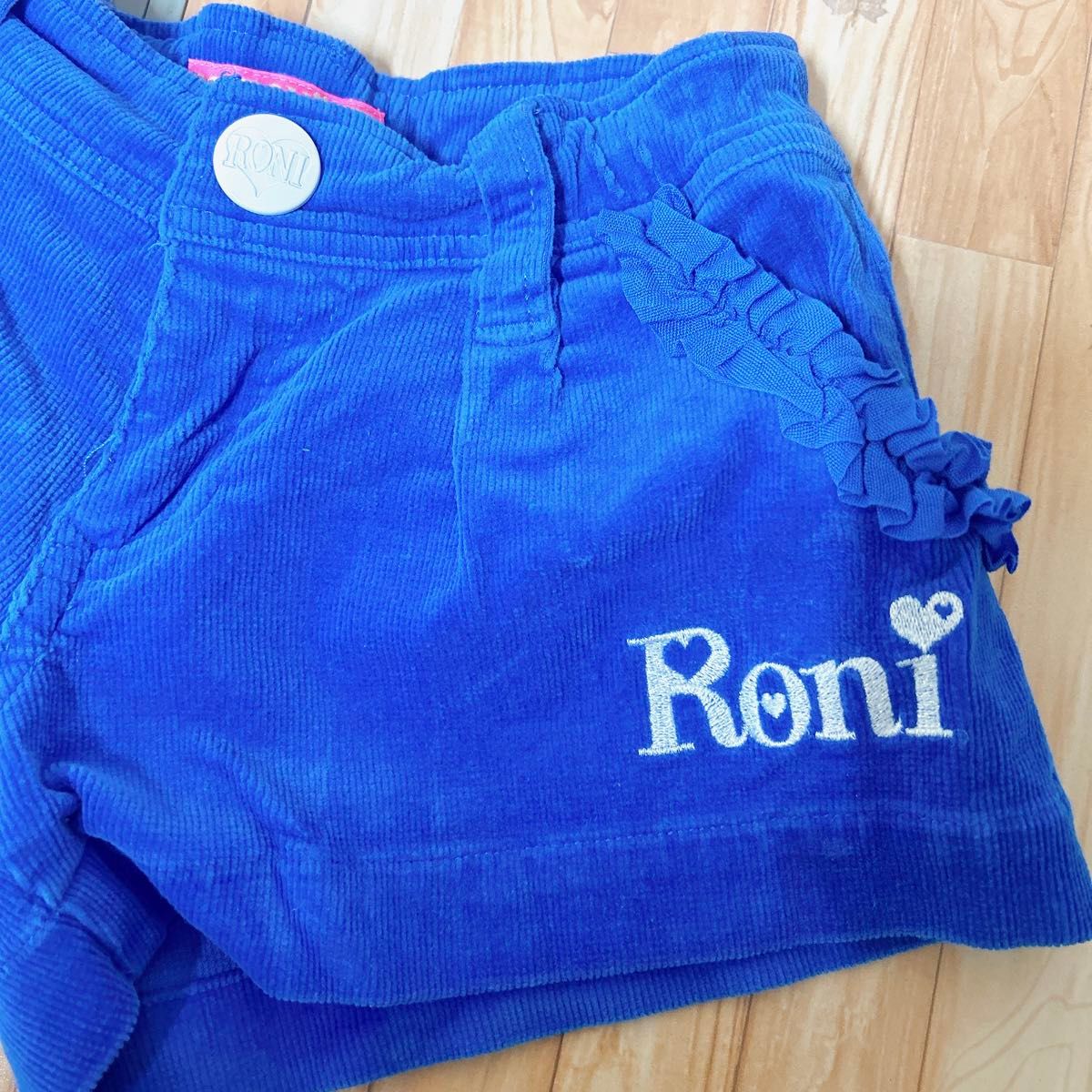 130 Tシャツ・ショートパンツ ほぼ新品　RONI ロニィ  上下セット