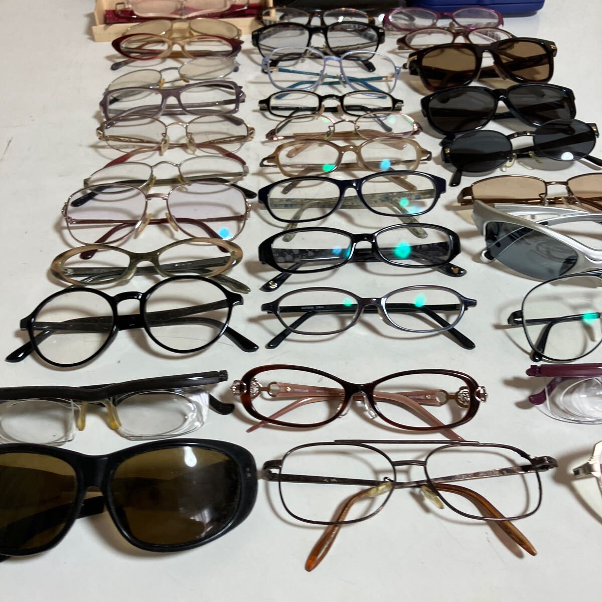 サングラス 眼鏡 メガネ ブランド ヴィンテージ 老眼鏡 フレーム クレージュ ハズキ メンズ レディース まとめて 35本 ブランド_画像4