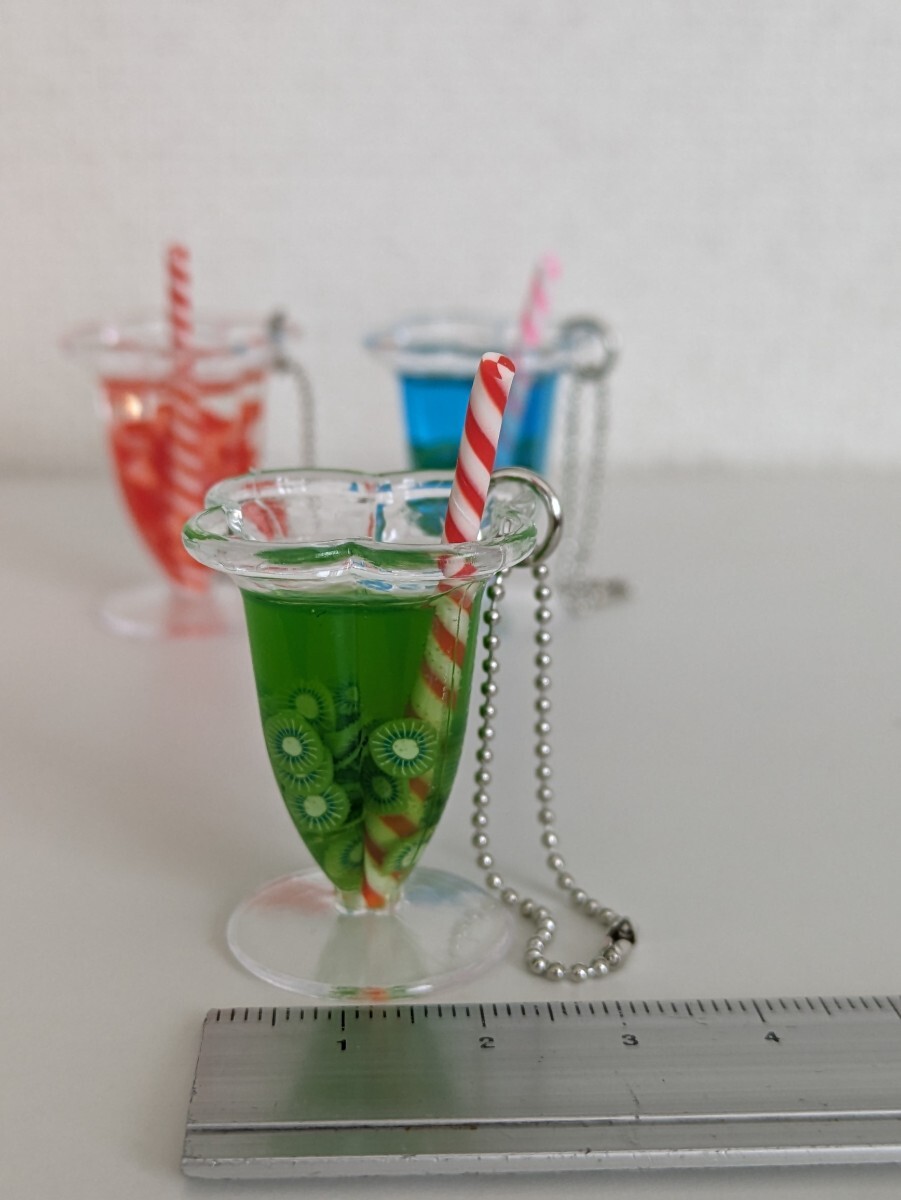  Mini Mini colorful soda strawberry kiwi fruit key holder ball chain Shokugan figure comp summer fruit . tea drink 