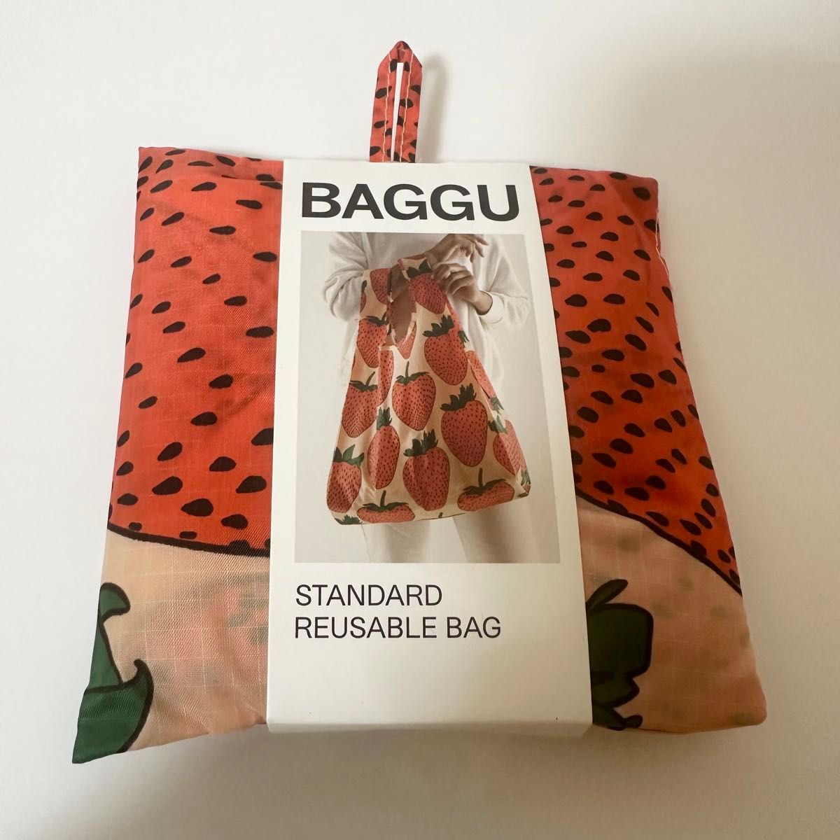 新品未使用　BAGGU スタンダード　エコバッグ　ストロベリー