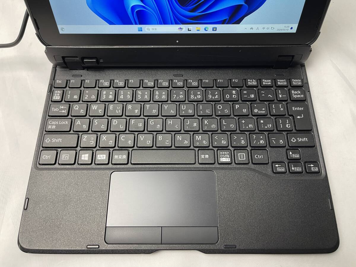 ★1円～スタート！富士通 ARROWS Tab Q5010/DB ◆Intel Celeron N4020 @ 1.10GHz ◆メモリ4GB/eMMC64GB ※Windows 11【ジャンク品】1006_画像2