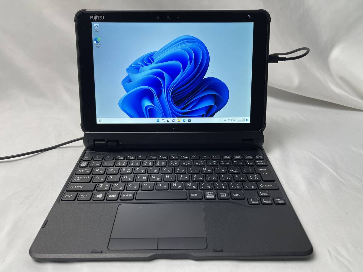 ★1円～スタート！富士通 ARROWS Tab Q5010/DB ◆Intel Celeron N4020 @ 1.10GHz ◆メモリ4GB/eMMC64GB ※Windows 11【ジャンク品】999_画像1