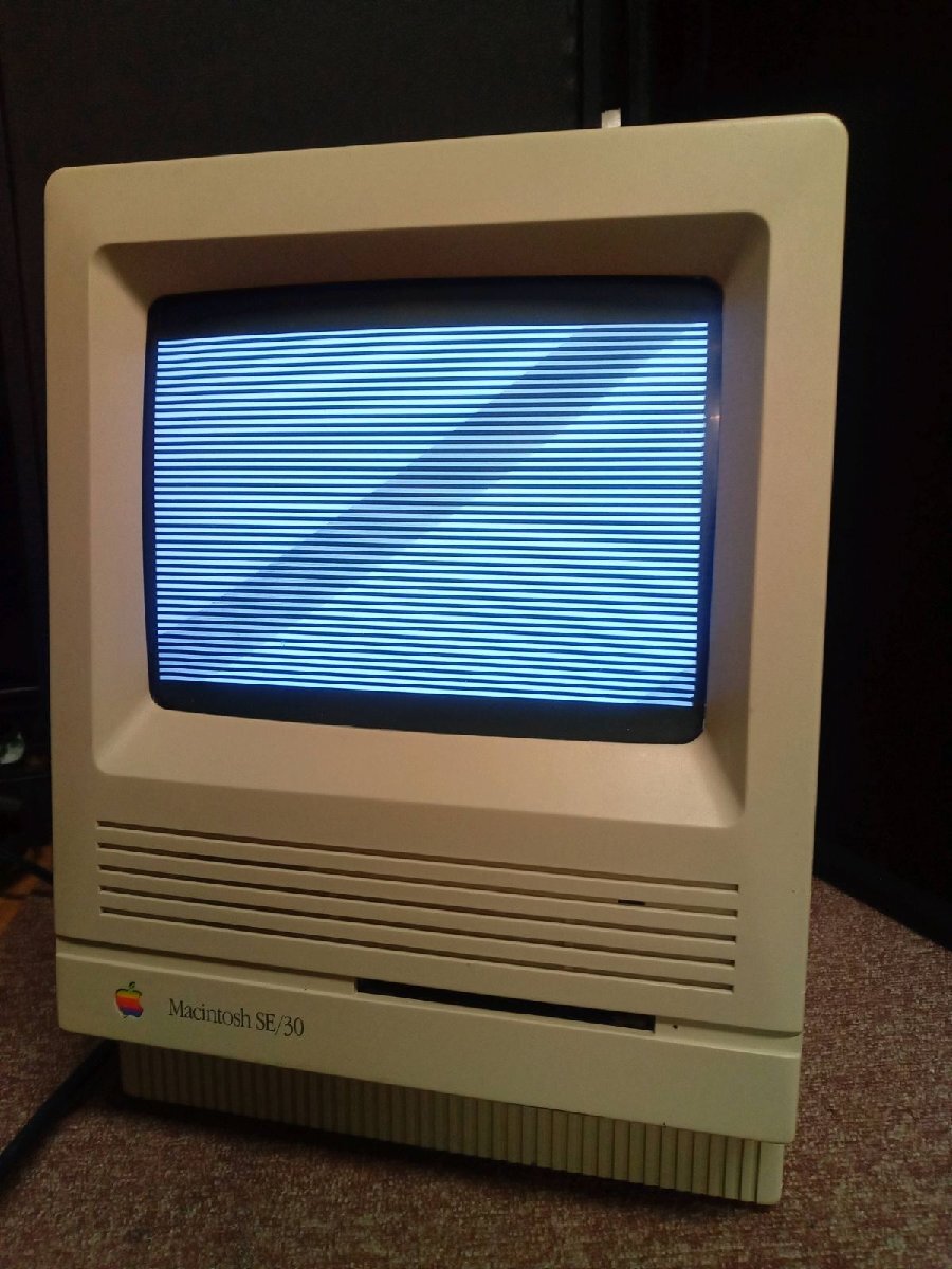 Apple M5119 Macintosh SE/30 デスクトップ コンピュータ PC 1991年製 アップル マッキントッシュ 【ジャンク品】_画像1