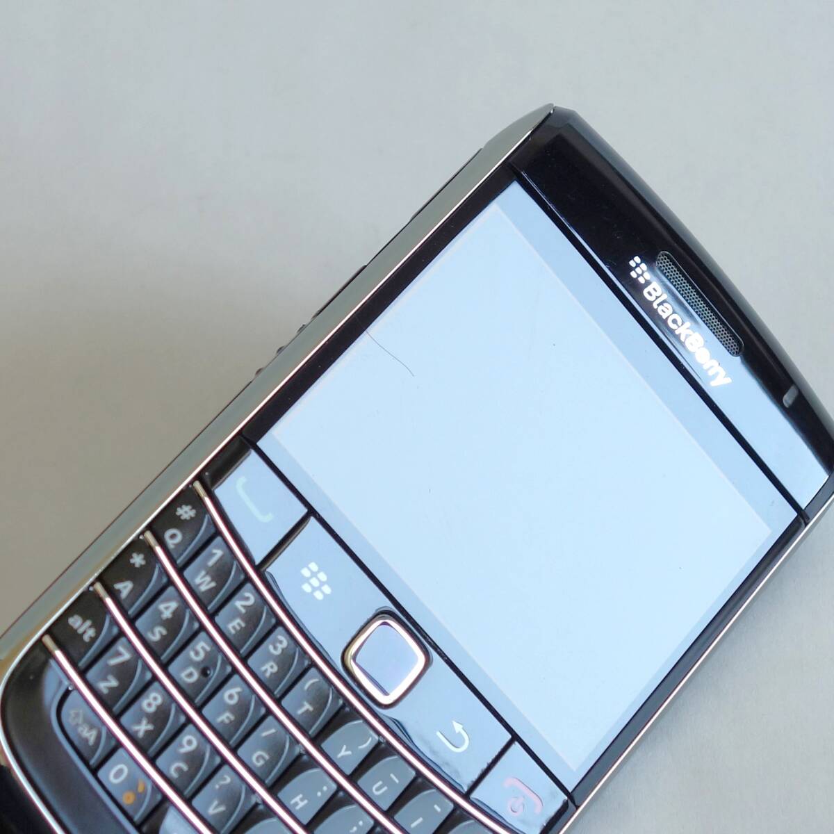 【中古】 ドコモ docomo BlackBerry Bold 9700 本体のみの画像7