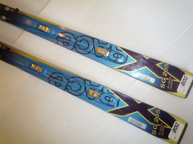 中古 選手用 SALOMON サロモン SG 205㎝ R40 女子用 ビン無し 中古 選手用 SALOMON サロモン SG 205㎝ R40 女子用 ビン無し