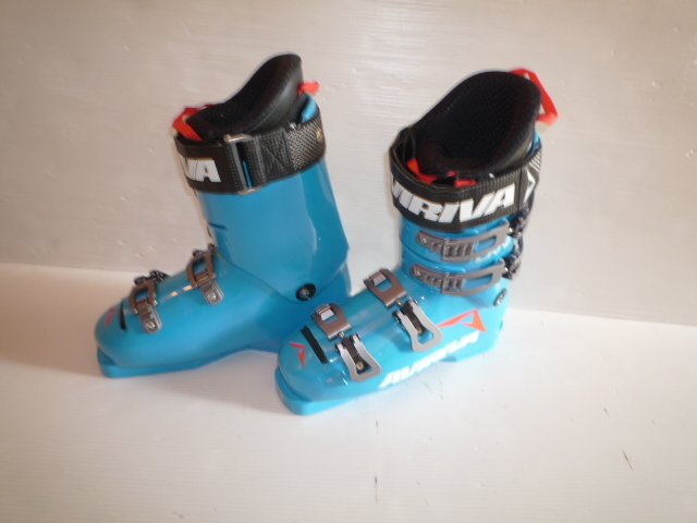 NF 選手用 22/23 AVIRIVA アビリーバ HORNET WC 26/26.5cm 訳 NF 選手用 22/23 AVIRIVA アビリーバ HORNET WC 26/26.5cm 訳