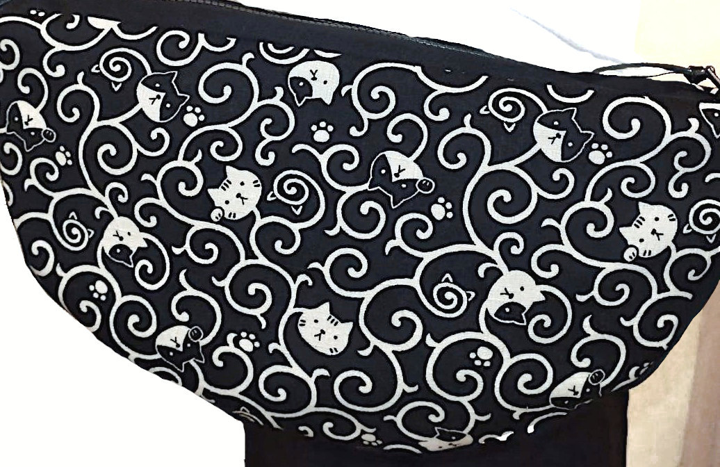  hand made * half moon type 3way body bag animal pattern * Tang pine pattern * cat pattern black × eggshell white 