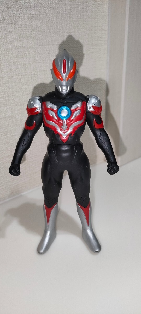 ウルトラマンオーブ　ソフビ　サンダーブレスター_画像1