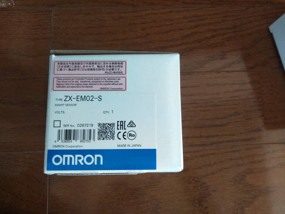 OMRON　ZX-EM02-S 1個 未使用品　(在庫数 2個)