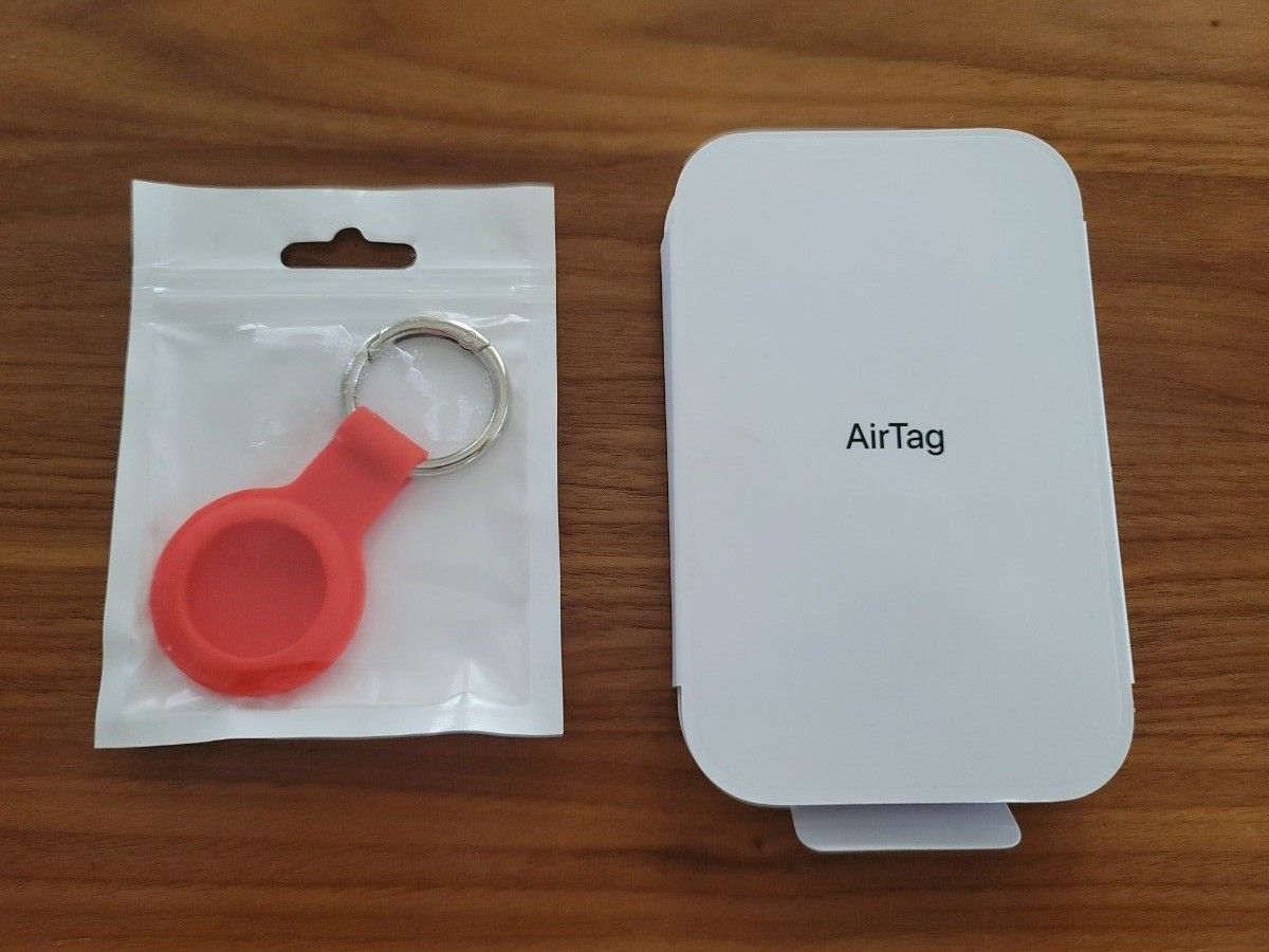 未使用品　AirTag　本体1個　シリコンキーホルダー付