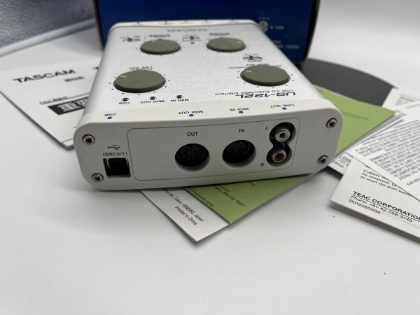 USB Audio/MIDI Interface US-122L