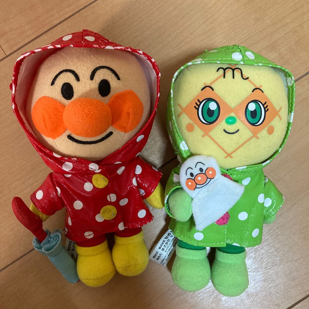 アンパンマン メロンパンナちゃん レインコート ぬいぐるみ アンパンマン メロンパンナちゃん レインコート ぬいぐるみ